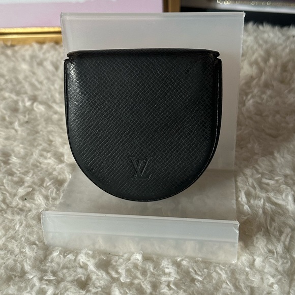 Vintage Louis Vuitton Black Taiga Leather Coin Pouch